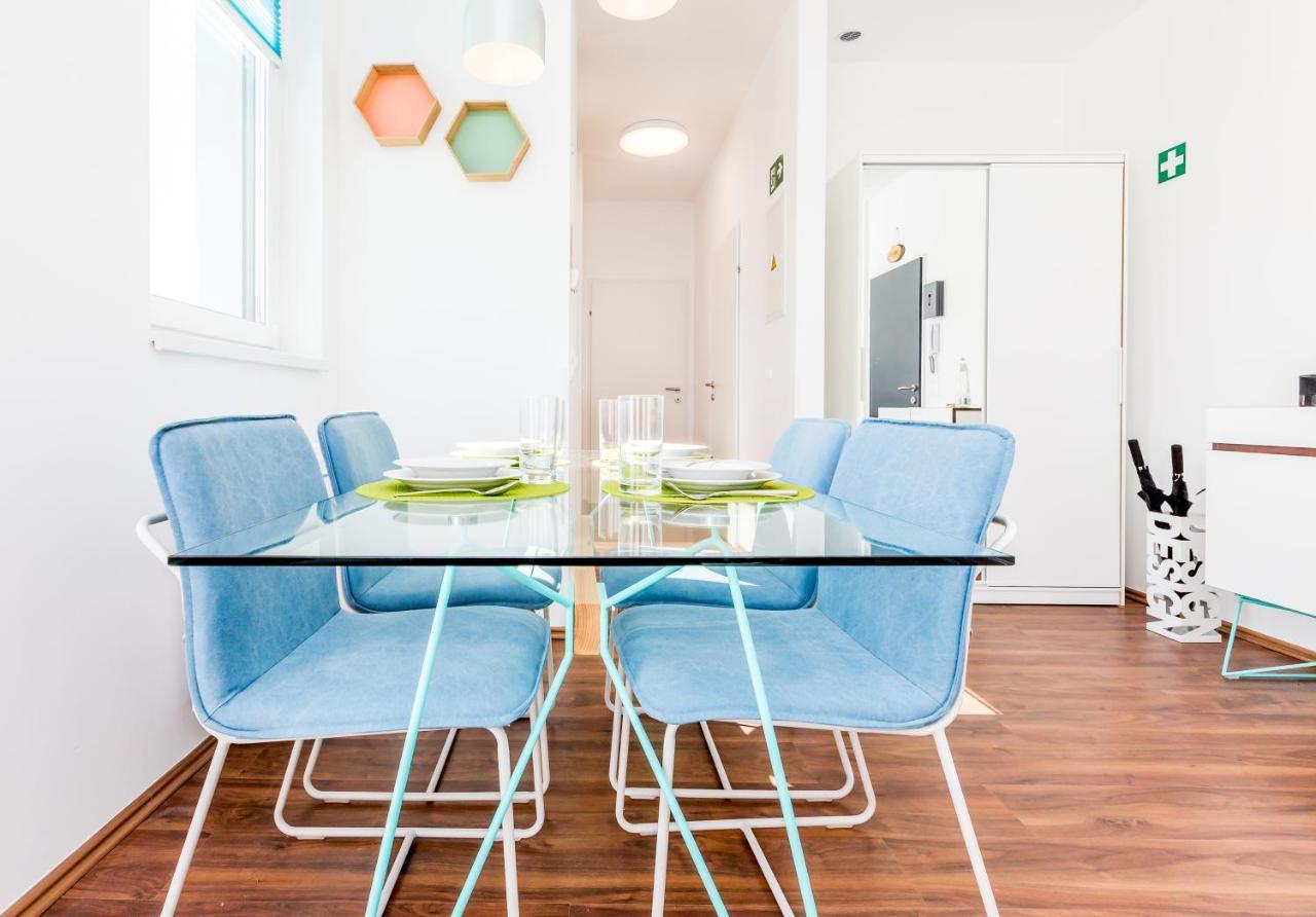 Simtown Suite Apartments Vienne Extérieur photo