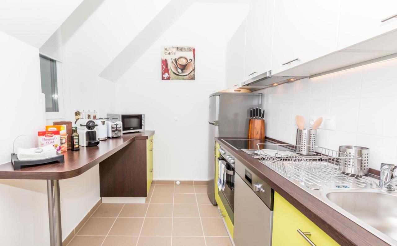 Simtown Suite Apartments Vienne Extérieur photo